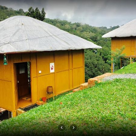 Oxyfarm Resorts Wayanad Buitenkant foto