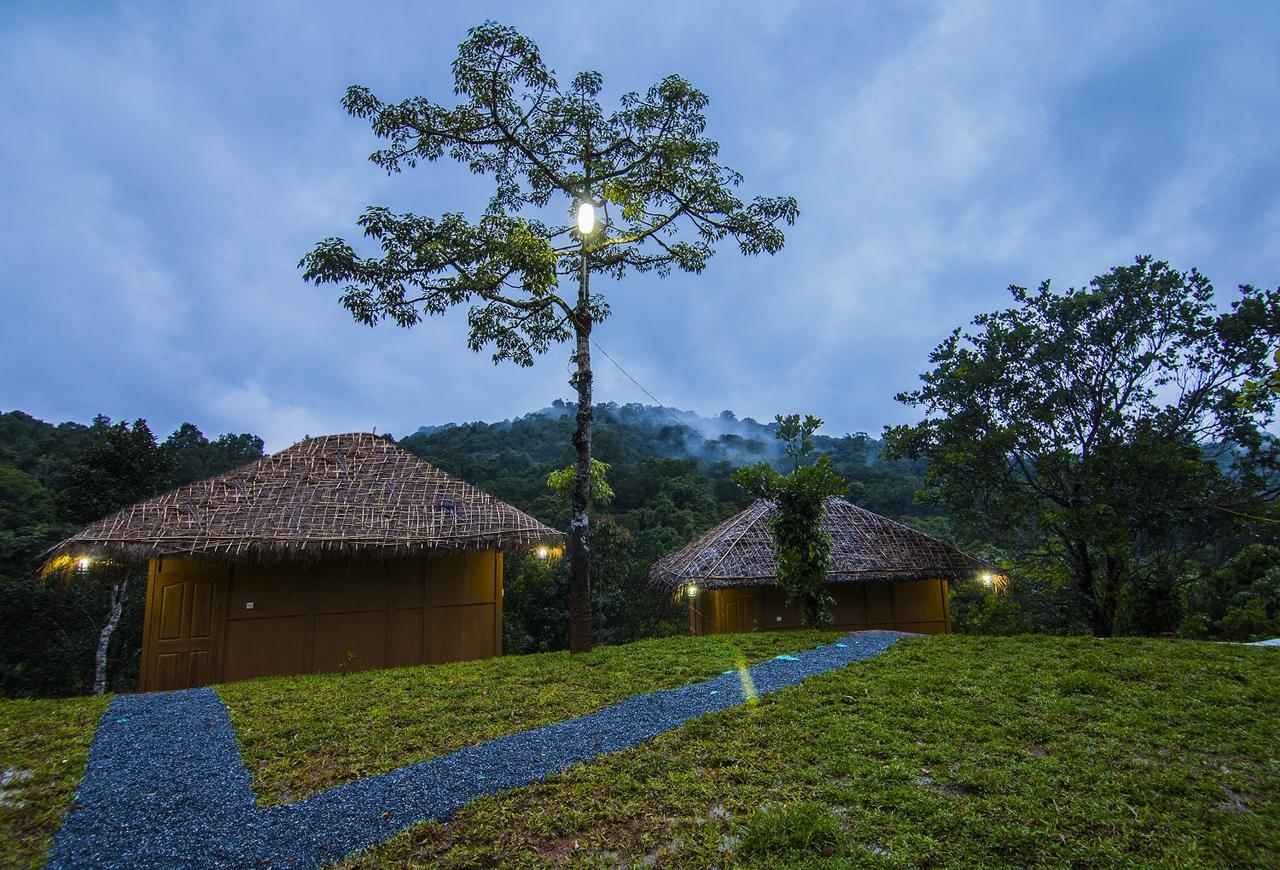 Oxyfarm Resorts Wayanad Buitenkant foto